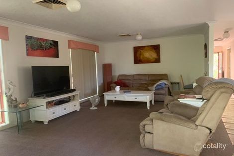 Property photo of 2 Oakhampton Court Toronto NSW 2283