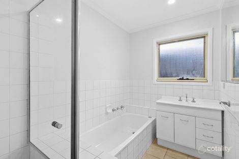 Property photo of 4 Sharland Road Corio VIC 3214