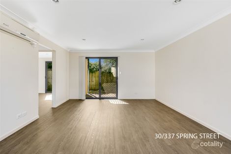 Property photo of 1/337 Spring Street Kearneys Spring QLD 4350