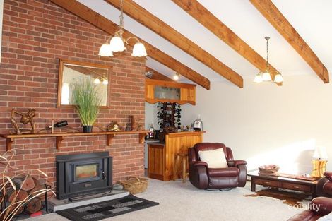Property photo of 28 Wilkins Grove Swan Hill VIC 3585