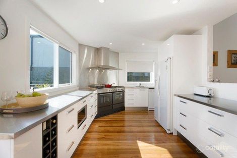 Property photo of 17 Hooper Grove Mount Martha VIC 3934