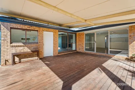 Property photo of 22 Lilac Place Jamisontown NSW 2750