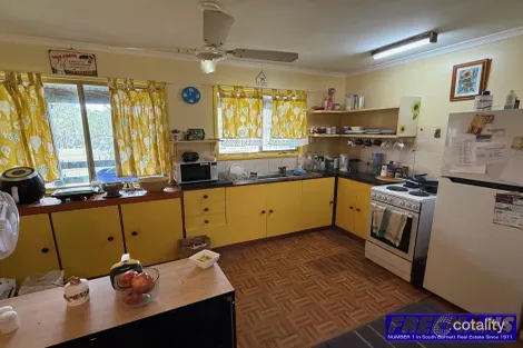 Property photo of 47 Izzards Road South Nanango QLD 4615