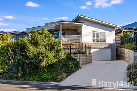 Property photo of 15 Exeter Grove Belmont VIC 3216