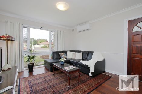 Property photo of 35 Clenham Way Kelmscott WA 6111