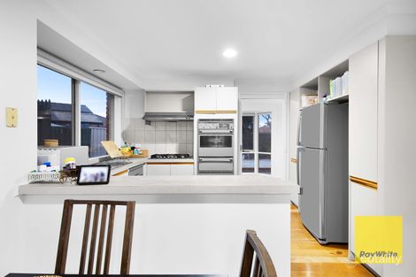 Property photo of 17 Kathleen Crescent Hoppers Crossing VIC 3029