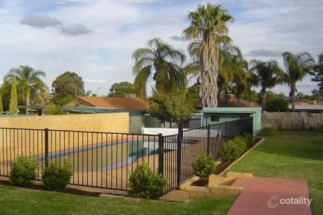 Property photo of 40 Meadowbank Drive Dubbo NSW 2830