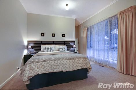 Property photo of 32 Lloyd Avenue Reservoir VIC 3073