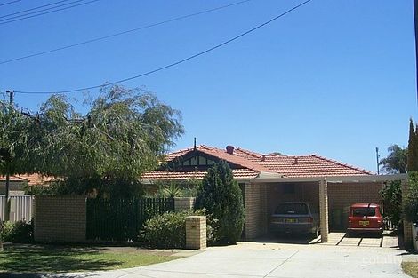 2/129 Robert St, Como, WA 6152