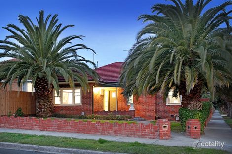 53 Thackeray Rd, Reservoir, VIC 3073