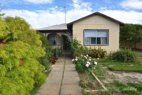 33 Third St, Harvey, WA 6220