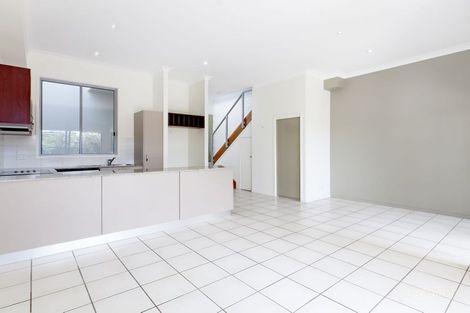 Property photo of 2/14 Abinger Street Morningside QLD 4170