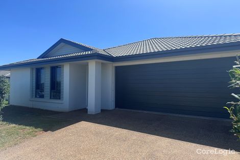Property photo of 39 Tulipwood Crescent Oxley Vale NSW 2340