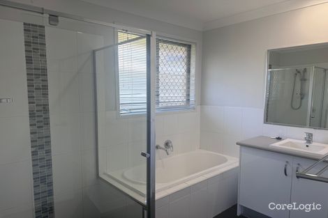 Property photo of 39 Tulipwood Crescent Oxley Vale NSW 2340