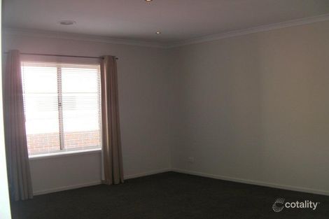 Property photo of 7 Paddys Place South Morang VIC 3752