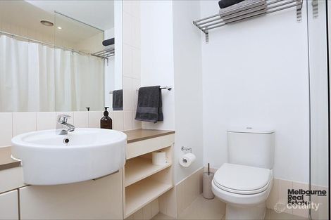 Property photo of 3305/288 Spencer Street Melbourne VIC 3000