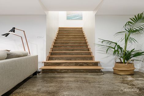 Property photo of 14 Morandoo Avenue Mount Keira NSW 2500