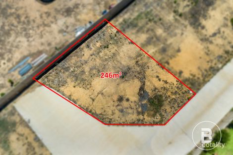 Property photo of 2/17 Grantham Terrace Kangaroo Flat VIC 3555