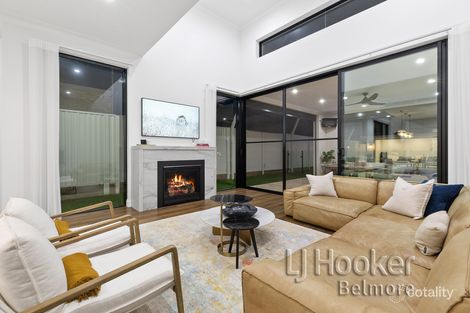 32 Riga Ave, Greenacre, NSW 2190