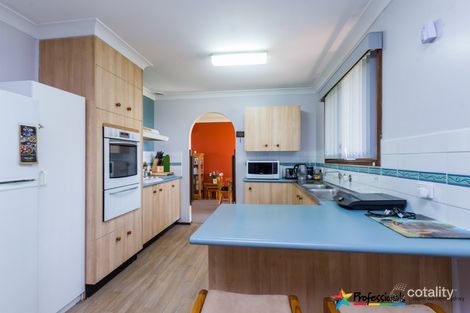 Property photo of 80 Coowarra Drive St Clair NSW 2759