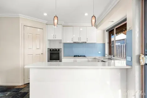 Property photo of 28 Purchas Street Werribee VIC 3030