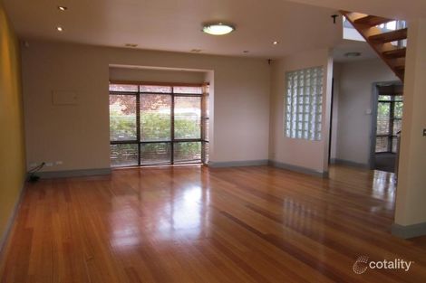 Property photo of 4 Wattle Road Kew East VIC 3102