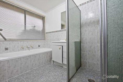 Property photo of 76 Armstrong Crescent Holt ACT 2615