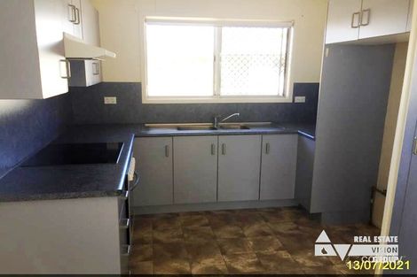 59 Wattle St, Blackwater, QLD 4717