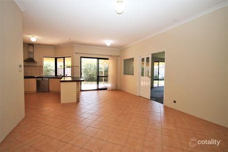 Property photo of 10 Burleigh Drive Australind WA 6233