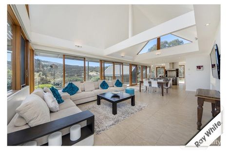 Property photo of 70 Fox Road Royalla NSW 2620