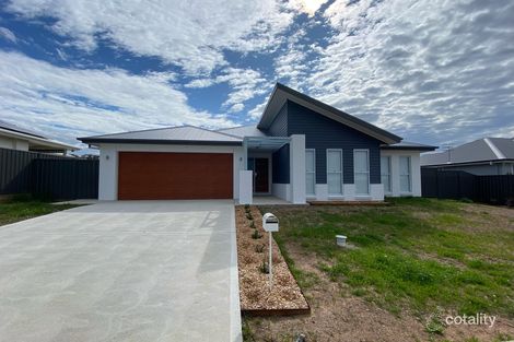 Property photo of 8 Hone Creek Drive Caerleon NSW 2850