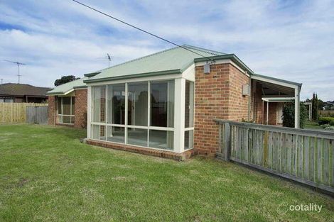 Property photo of 2/15-19 Thompson Street Whittington VIC 3219