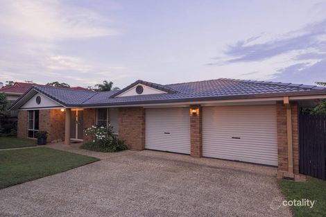 Property photo of 11 Hillenvale Avenue Arana Hills QLD 4054