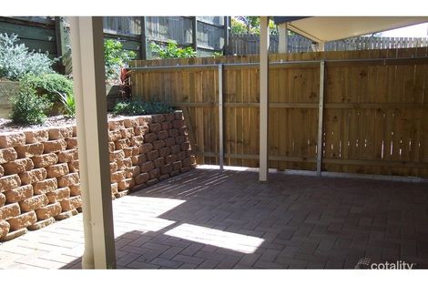 Property photo of 2/98 Thynne Road Morningside QLD 4170