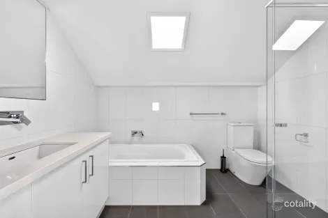 Property photo of 48 Edward Street Rippleside VIC 3215