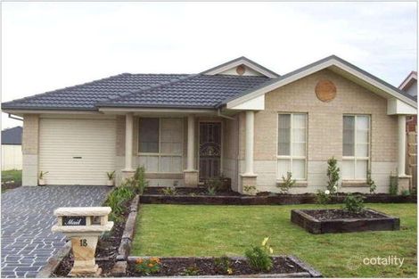 Property photo of 18 Guinea Flower Crescent Worrigee NSW 2540