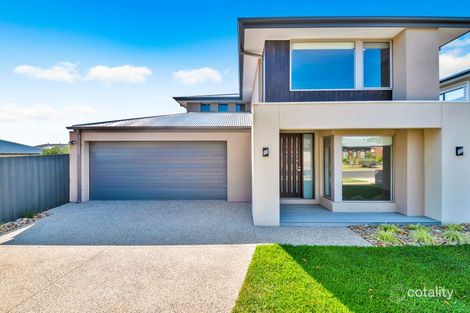 61 Pearl Bay Passage, St Leonards, VIC 3223