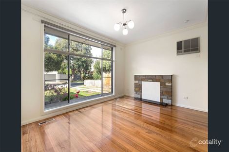 Property photo of 9 Kenilworth Crescent Glen Waverley VIC 3150