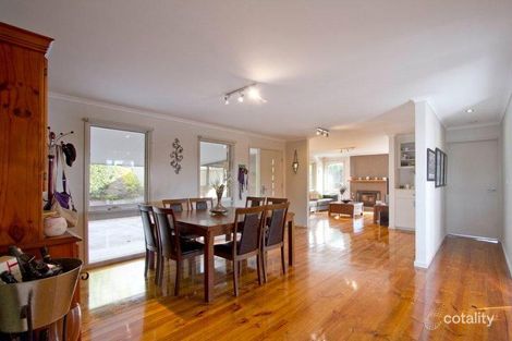 Property photo of 12 Lerwick Court Frankston VIC 3199