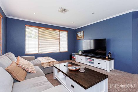 Property photo of 68 Regency Avenue Madeley WA 6065