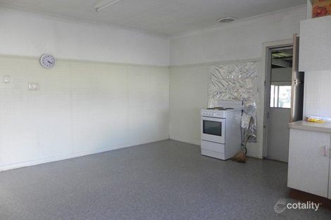 Property photo of 32 Factory Street Pittsworth QLD 4356
