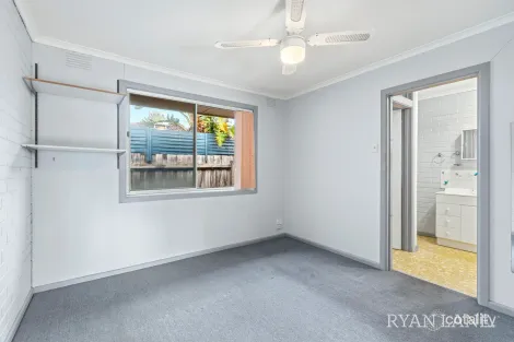 Property photo of 3/62 Grieve Parade Altona VIC 3018