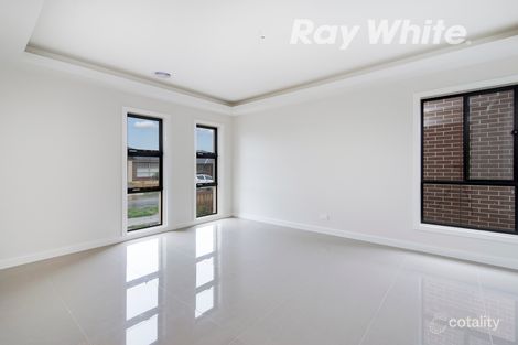 Property photo of 38 Stoke Circuit Wollert VIC 3750