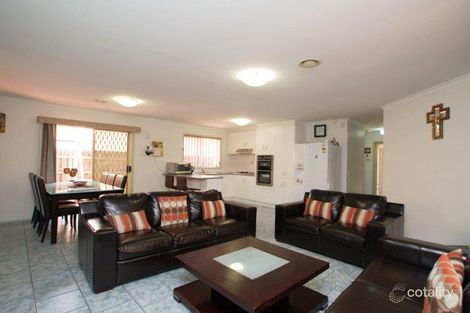 Property photo of 7 Conroy Place Roxburgh Park VIC 3064