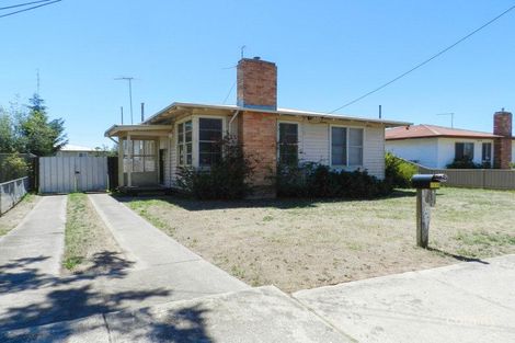 1228 Norman St, Wendouree, VIC 3355