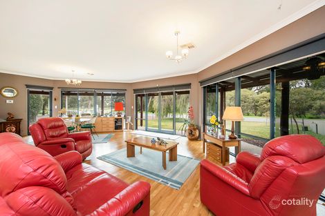 Property photo of 24 Koolyanga Place Greenfields WA 6210