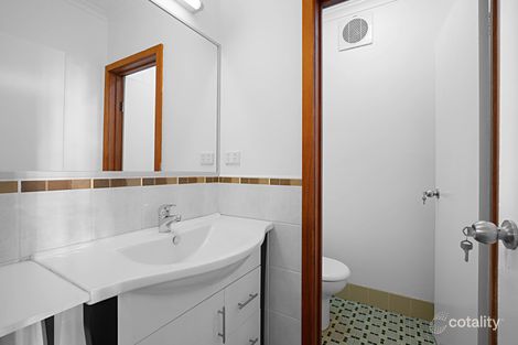 Property photo of 42 Park Lane Mount Waverley VIC 3149