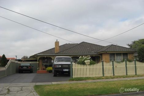 25 Fawkner Cres, Keilor East, VIC 3033