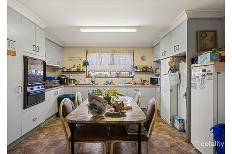 Property photo of 14 Flynn Harlaxton QLD 4350