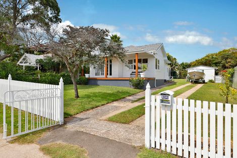 Property photo of 32 Scarborough Street Bundeena NSW 2230
